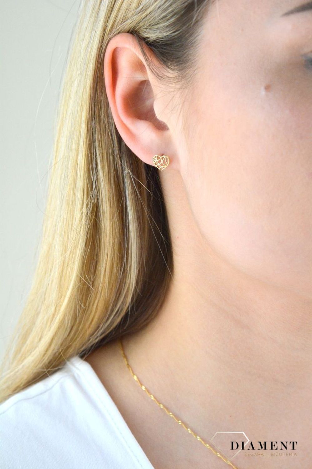 Złote kolczyki ażurowe serduszka KL 5647A.  Złote kolczyki ażurowe serduszka. Złote kolczyki damskie. Złote kolczyki dla dziewczynki. Złote kolczyki na prezent. Złote kolczyki damskie, dziecięce. Z.jpg